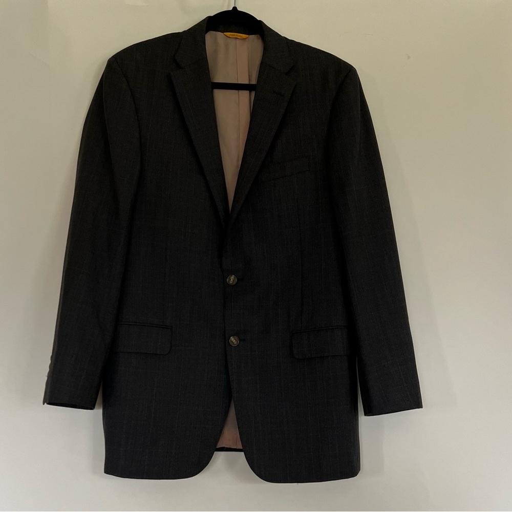 Hickey Freeman Grey Plaid 2 Piece Suit, Size XXL - Picture 3 of 13